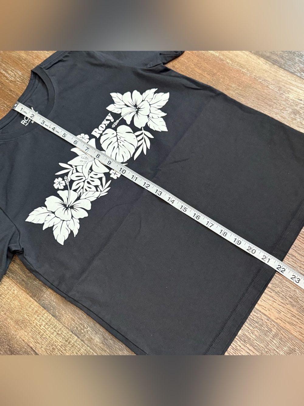 Roxy Black Tee with White Tropical Floral Print - Picture 5 of 6